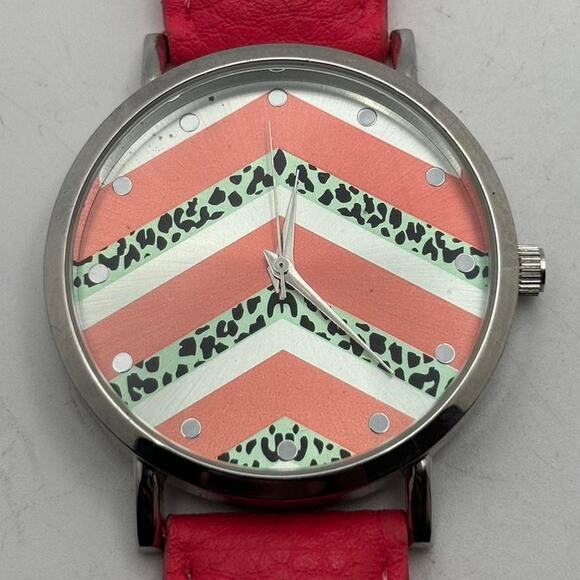 Pink silver y2k watch - Picture 1 of 4